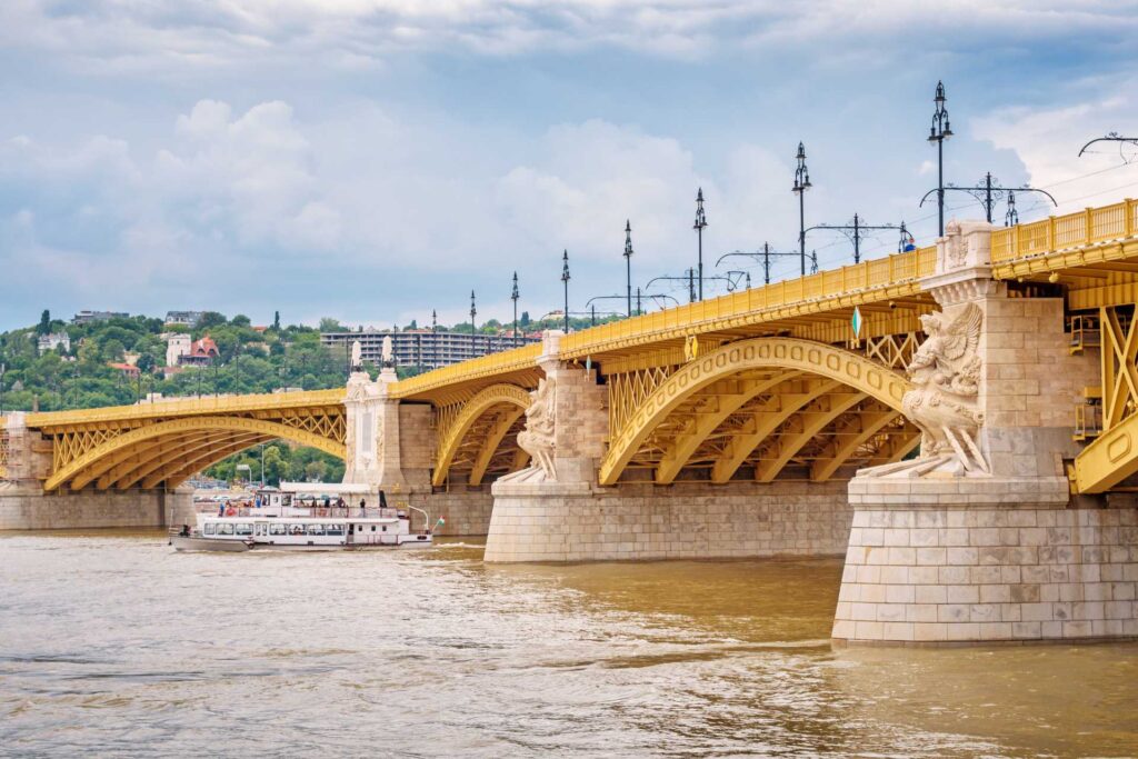 Najciekawsze atrakcje w Budapeszcie — Most Małgorzaty