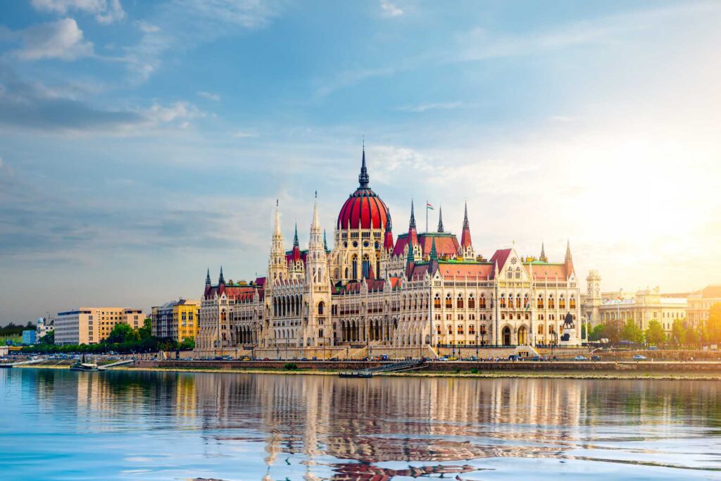 Najciekawsze atrakcje w Budapeszcie — Parlament w Budapeszcie