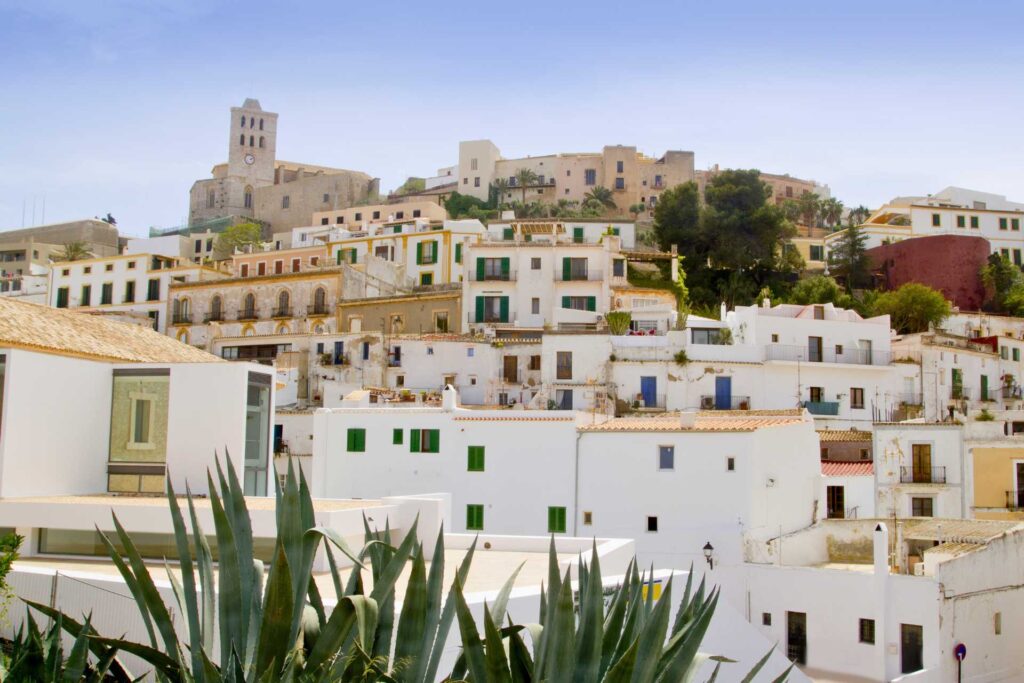 Najciekawsze atrakcje na Ibizie — Dalt Vila