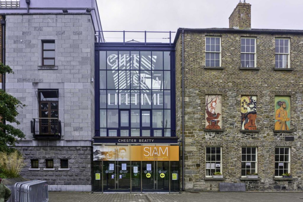 Najciekawsze atrakcje w Dublinie — Chester Beatty Library (© Noel Bennett / Depositphotos.com)