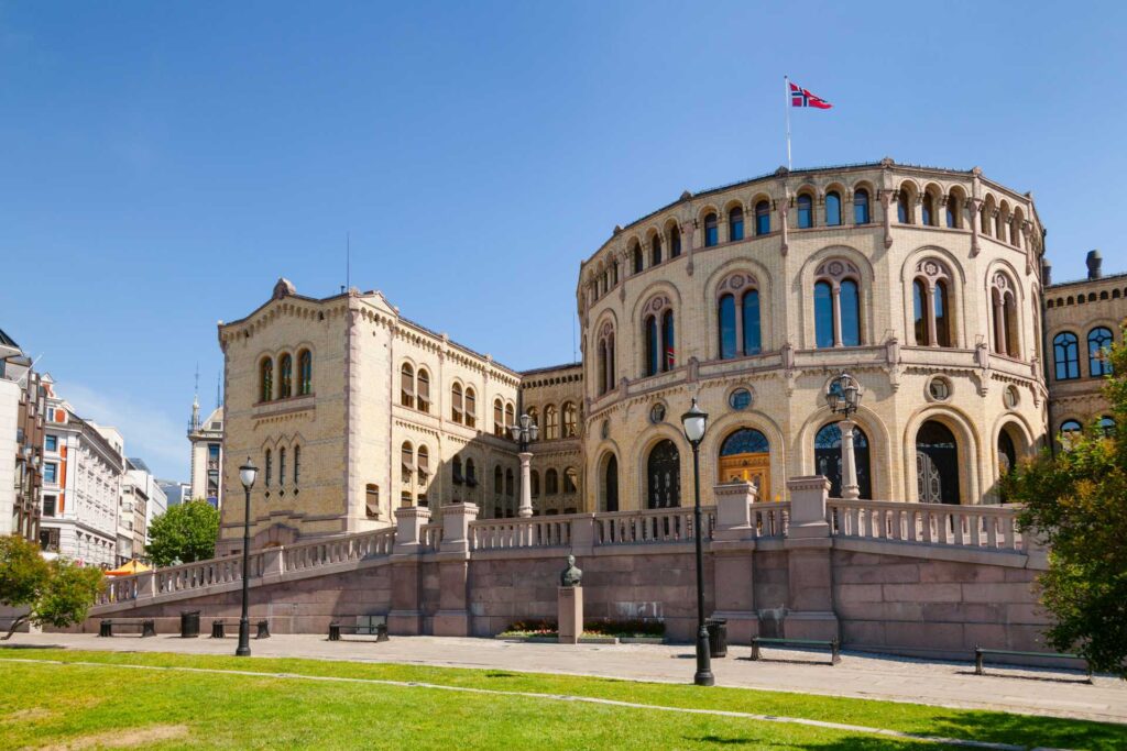 Najciekawsze atrakcje w Oslo — Parlament