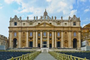 jak zwiedzić bazylikę św. piotra w watykanie