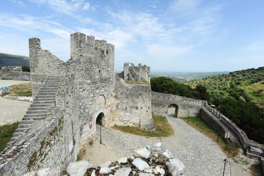 Zamek w Beracie (©Stefan Ember / Depositphotos.com)