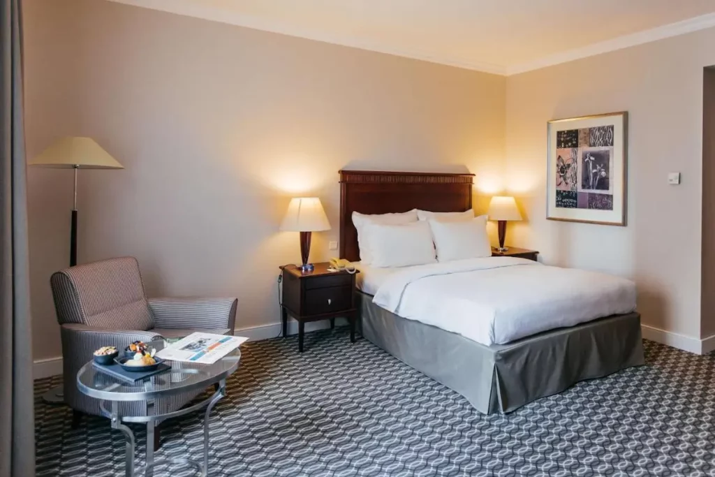 Polecane noclegi w Bratysławie — Radisson Blu Carlton Hotel