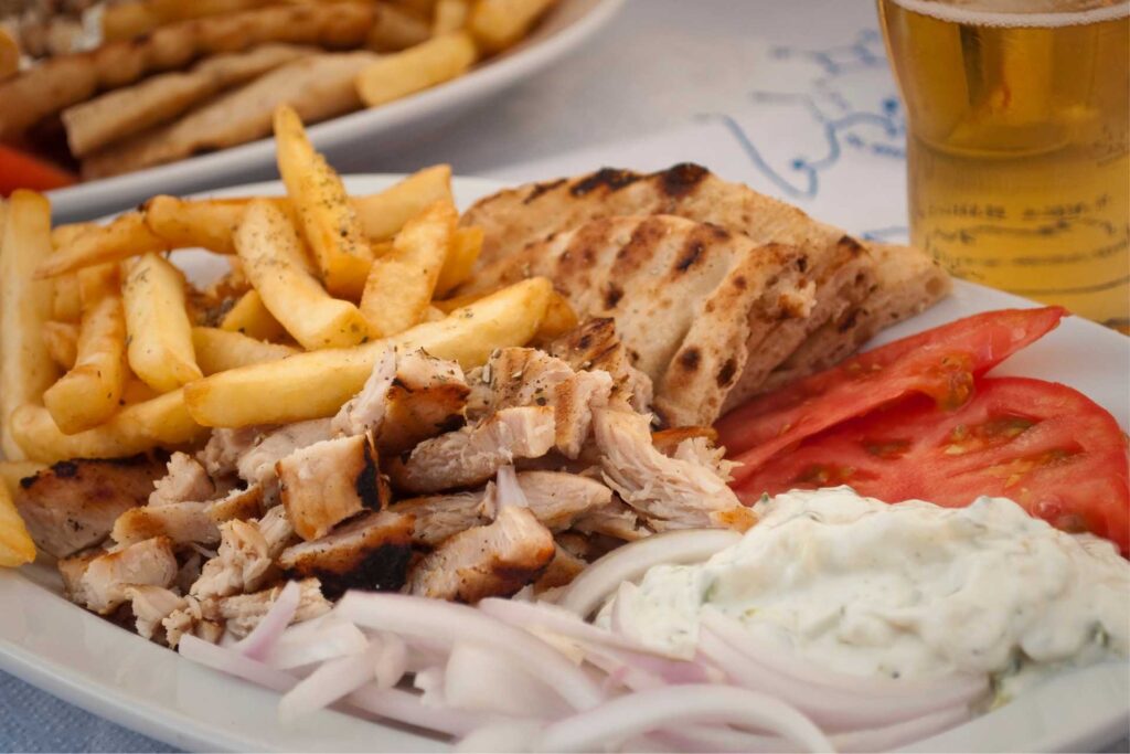 Co zjeść w Grecji – Gyros