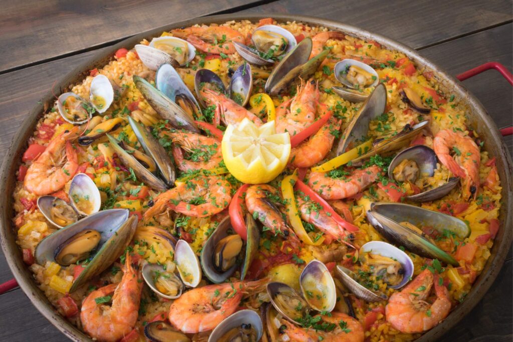 Co zjeść w Hiszpanii – Paella