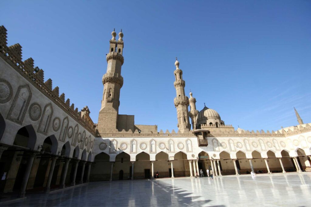 Co zobaczyć w Kairze — Meczet Al-Azhar 