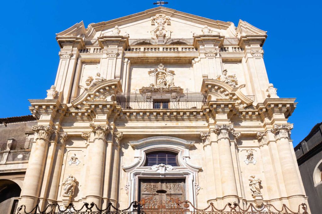 Co warto zobaczyć w Katanii — Kościół św. Benedykta (Chiesa di San Benedetto)