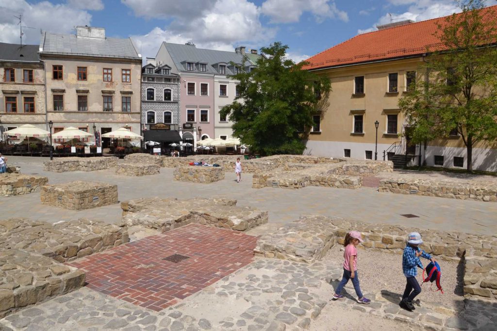 Lublin - Plac po Farze