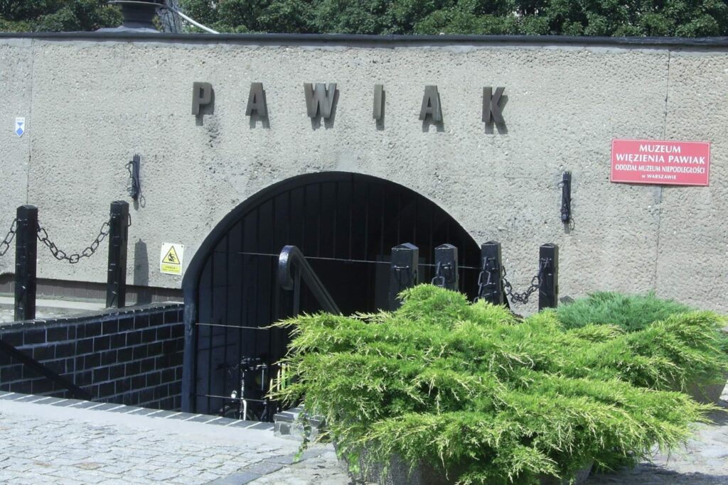 muzea w warszawie - muzeum więzienia pawiak