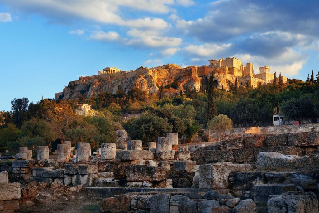 Najciekawsze atrakcje w Atenach — Akropol