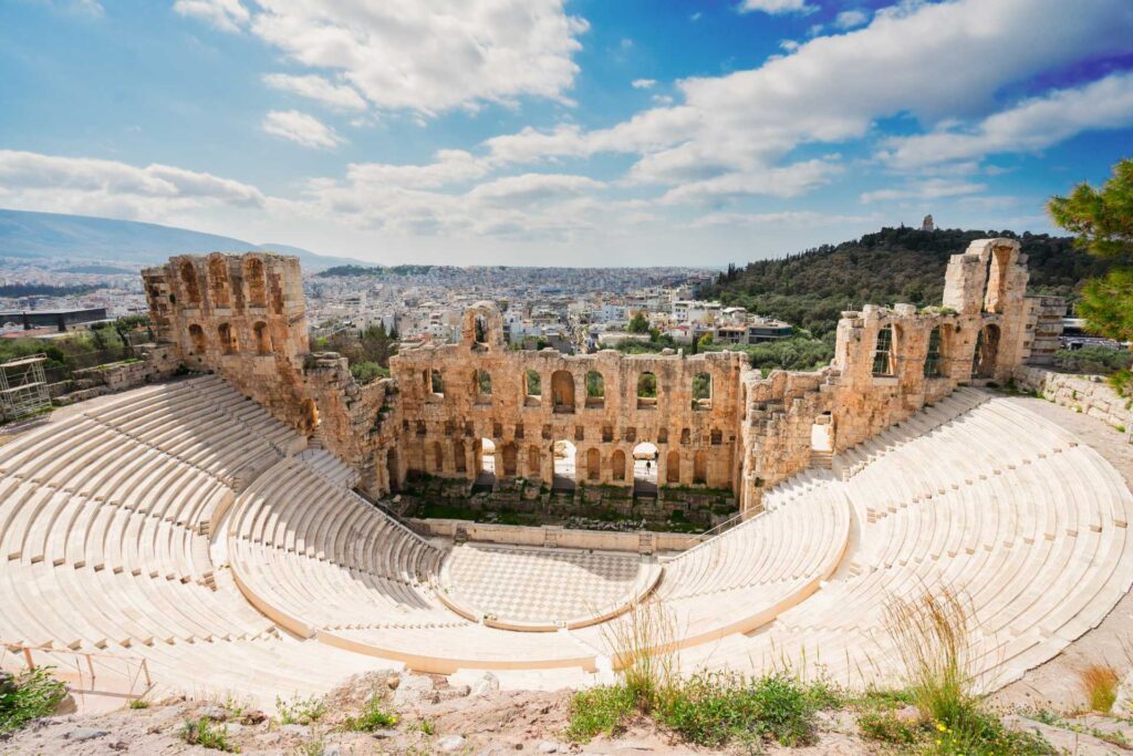 Najciekawsze atrakcje w Atenach — Odeon Heroda Attyka
