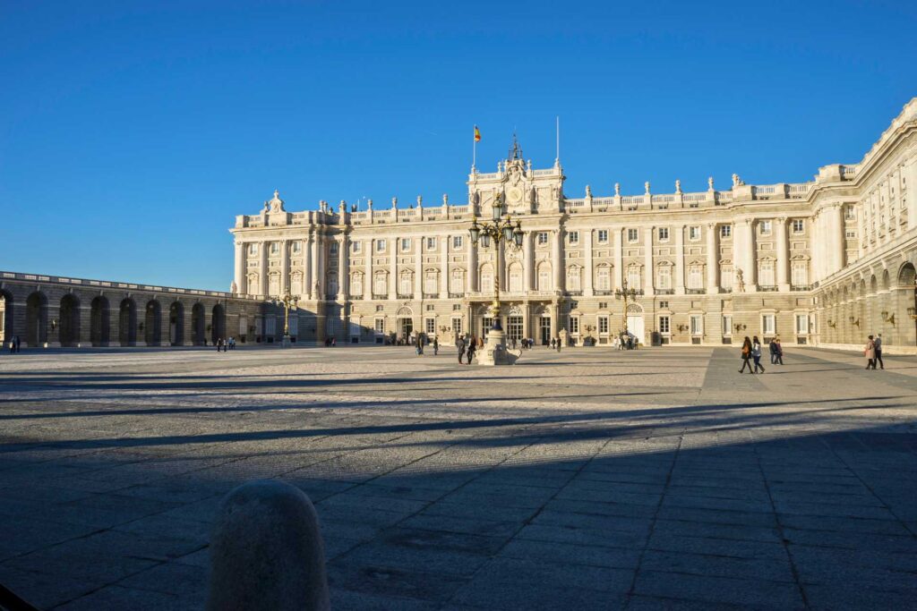 Najciekawsze atrakcje w Madrycie — Pałac Królewski