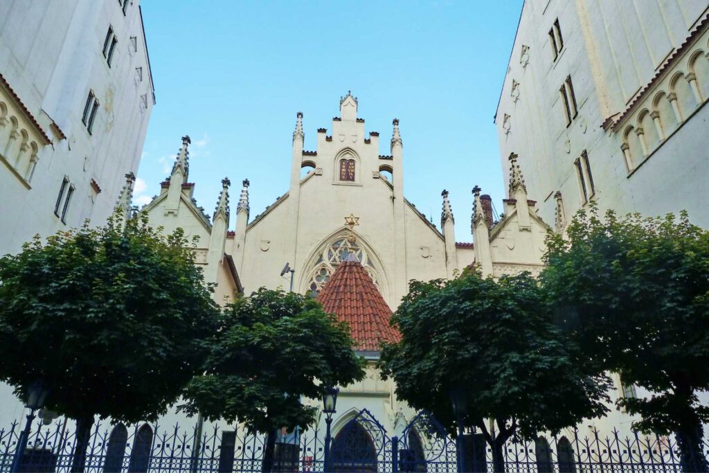 Najciekawsze atrakcje w Pradze — Synagoga Maisela