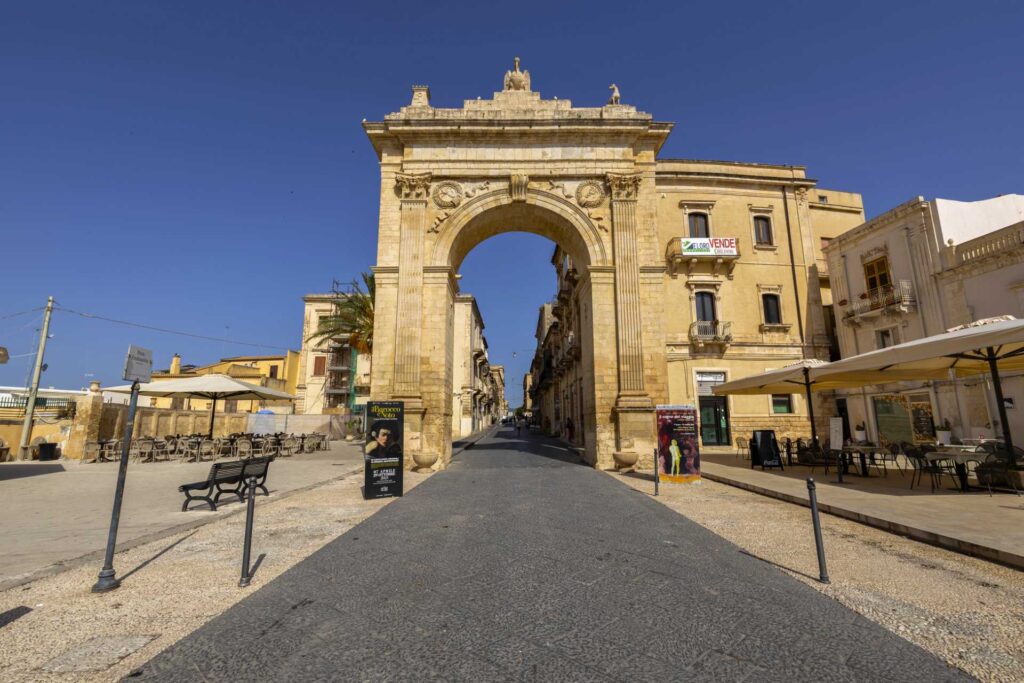Noto - Porta Reale o Ferdinandea