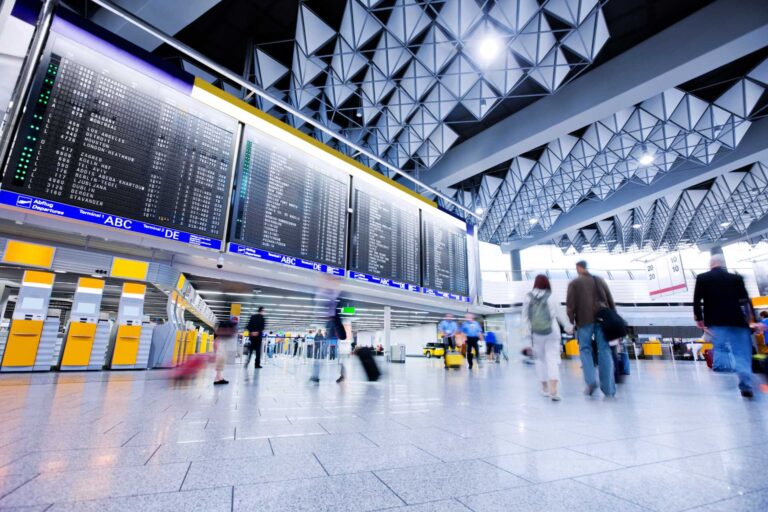 jak wygląda odprawa na lotnisku