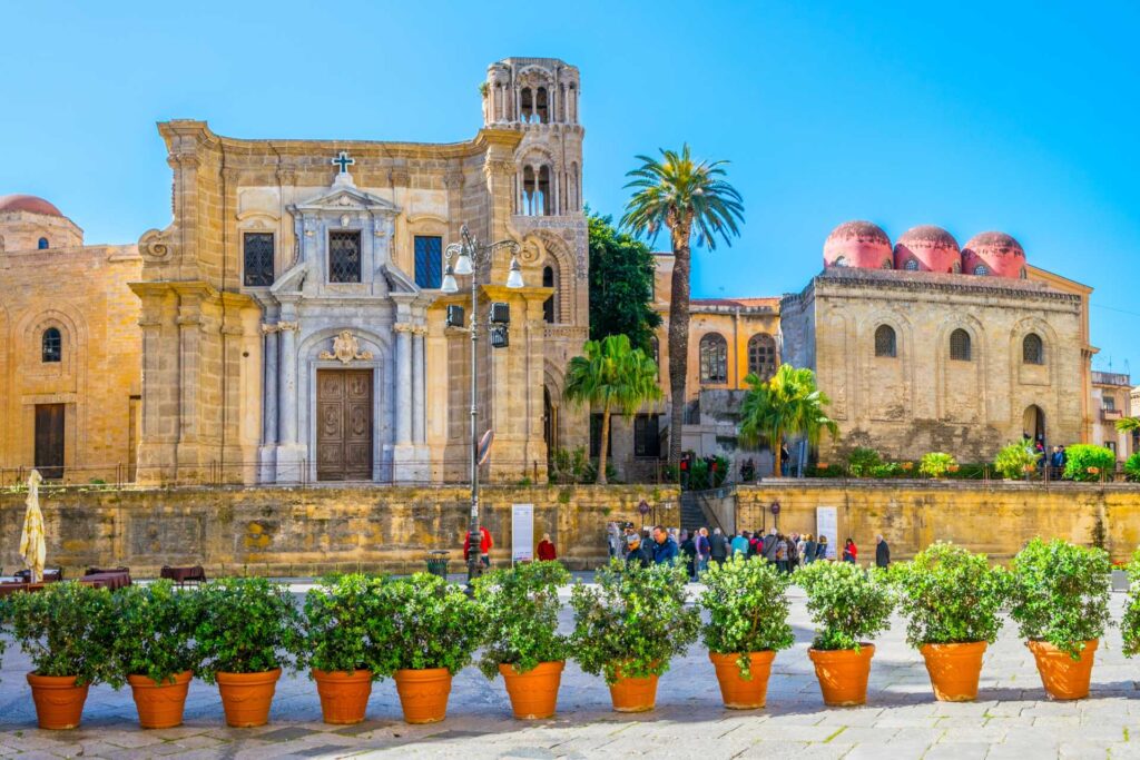 Co warto zobaczyć w Palermo — Kościoły La Martorana i San Cataldo (© Pavel Dudek / Depositphotos.com)