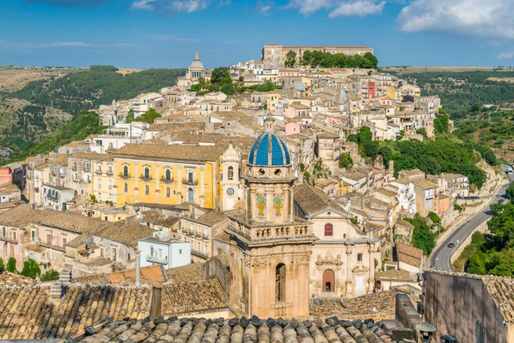 Panoramiczny widok na Ragusa Ibla (© Stefano Valeri / Depositphotos.com)