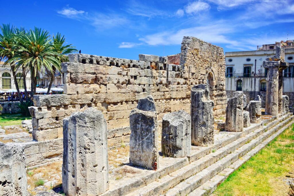 Co zobaczyć w Syrakuzach — Świątynia Apolla