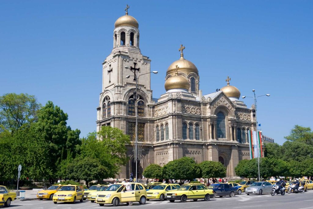 Sobór Zaśnięcia Matki Bożej w Warnie