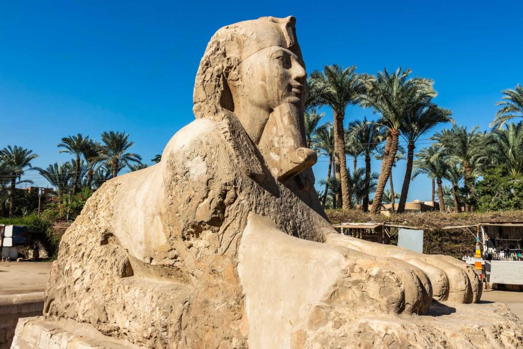 Wycieczka objazdowa do Egiptu — Sfinks w Memfis
